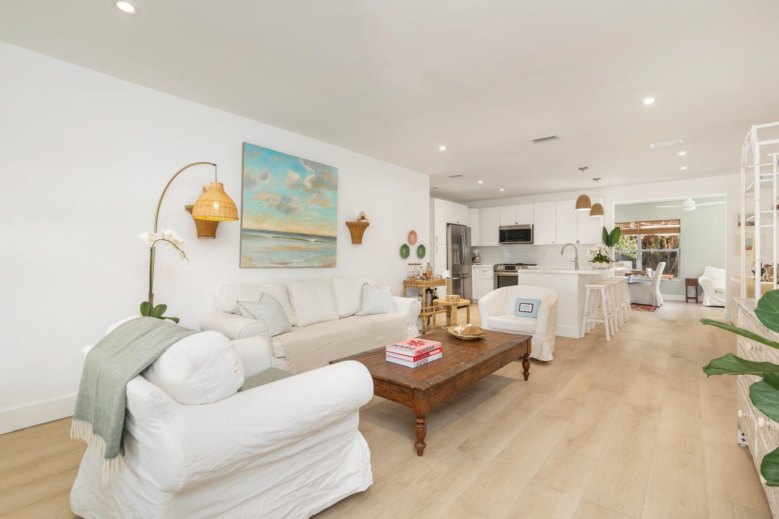 170 Wellesley Drive — photo 3