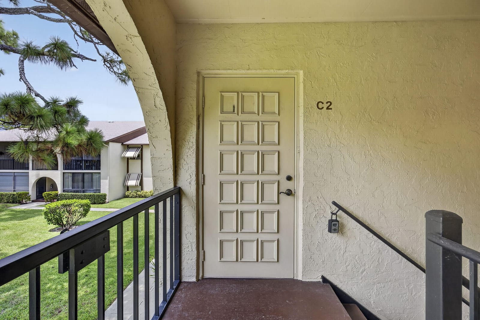 3625 La Aires Court C-2 — photo 6
