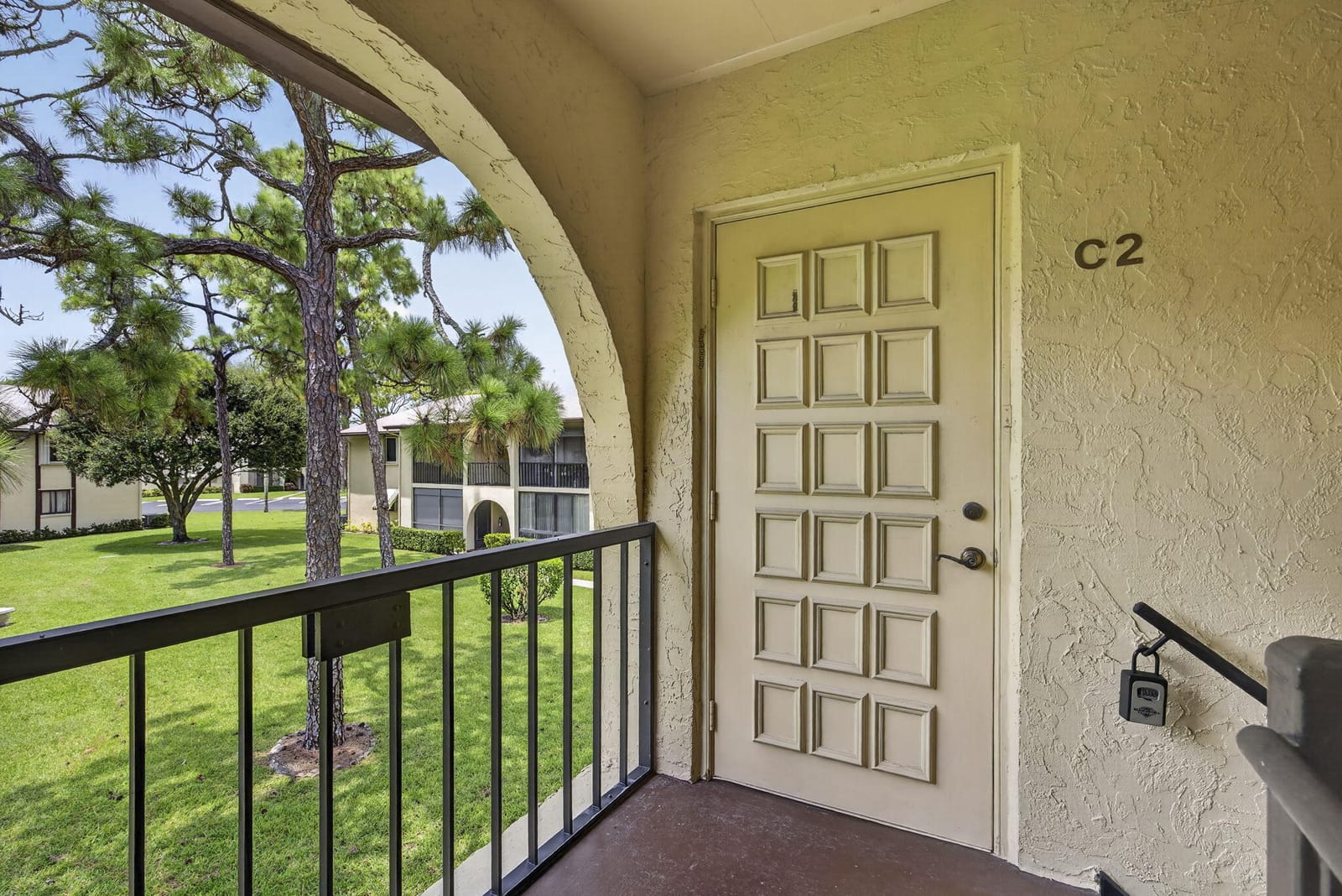 3625 La Aires Court C-2 — photo 7