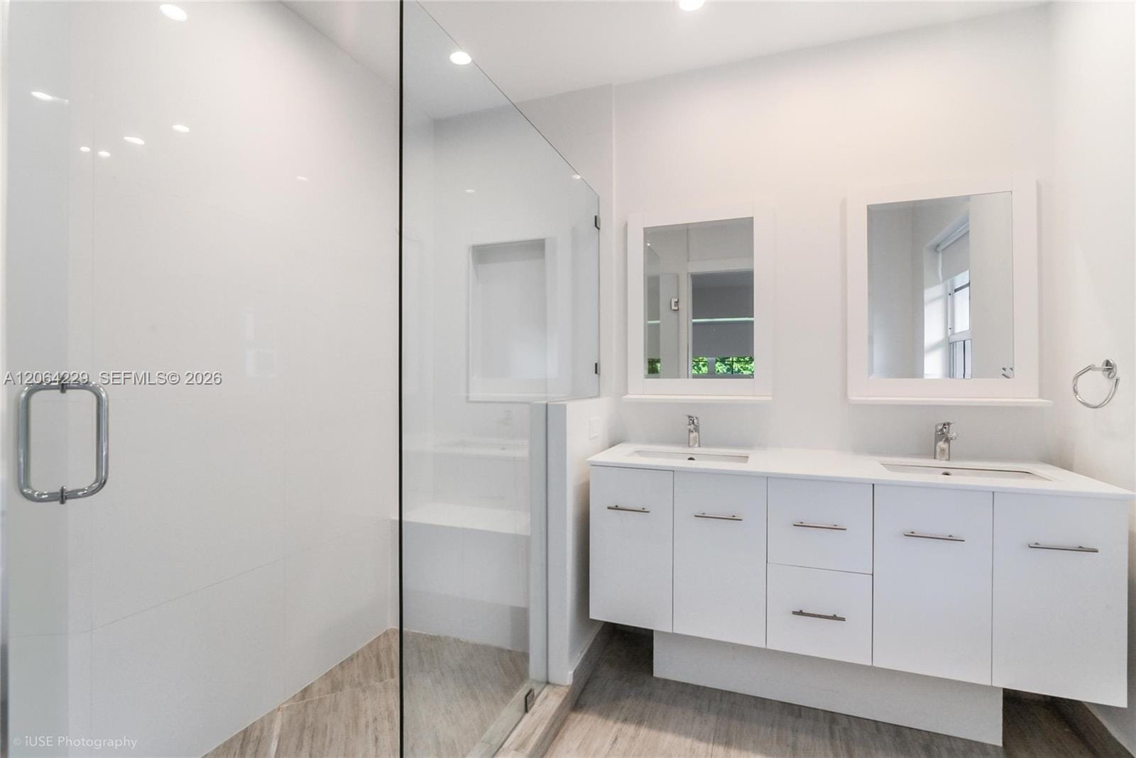 52 Camden Drive, Bal Harbour, FL 33154 photo 18