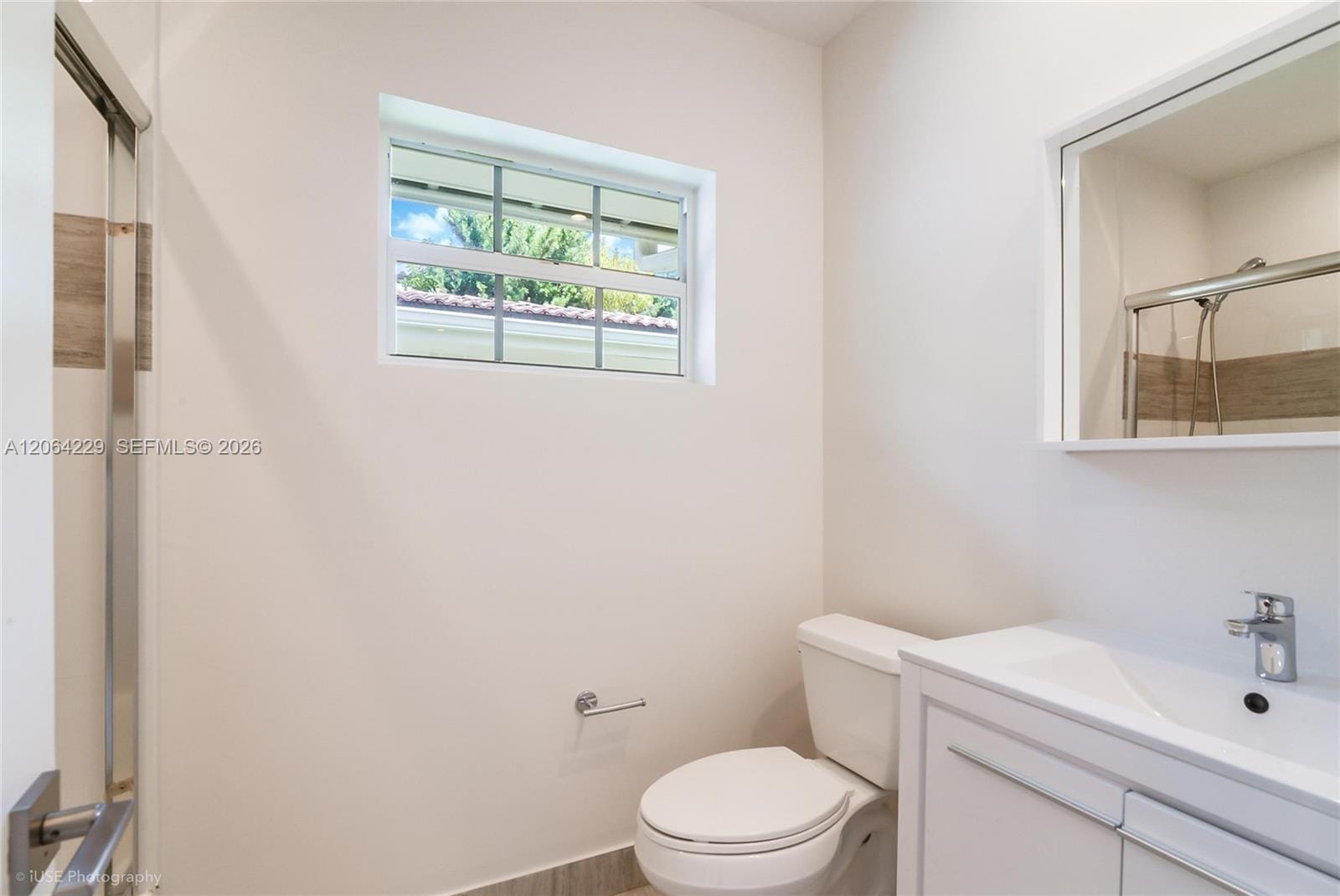 52 Camden Drive, Bal Harbour, FL 33154 photo 24