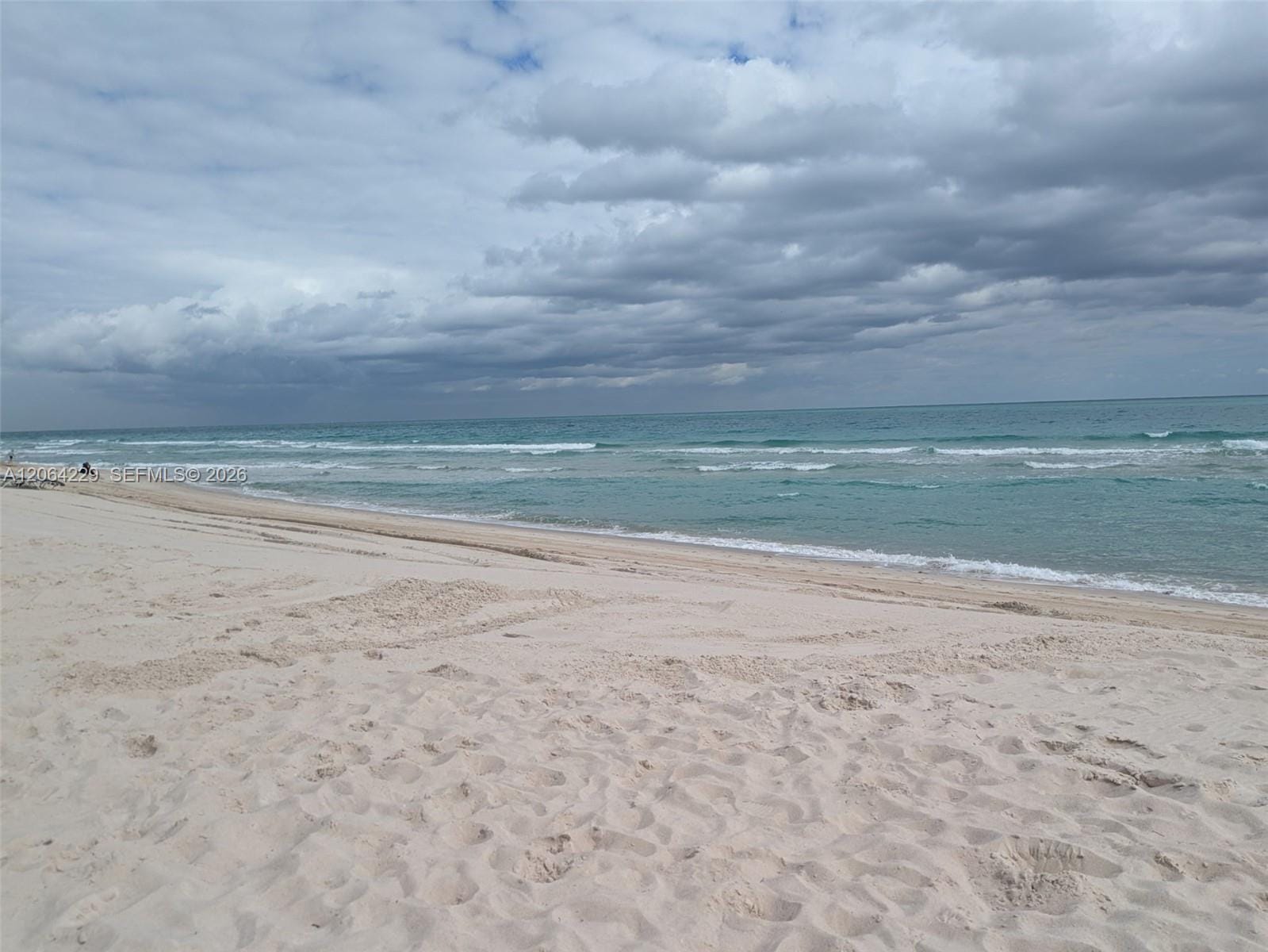 52 Camden Drive, Bal Harbour, FL 33154 photo 8