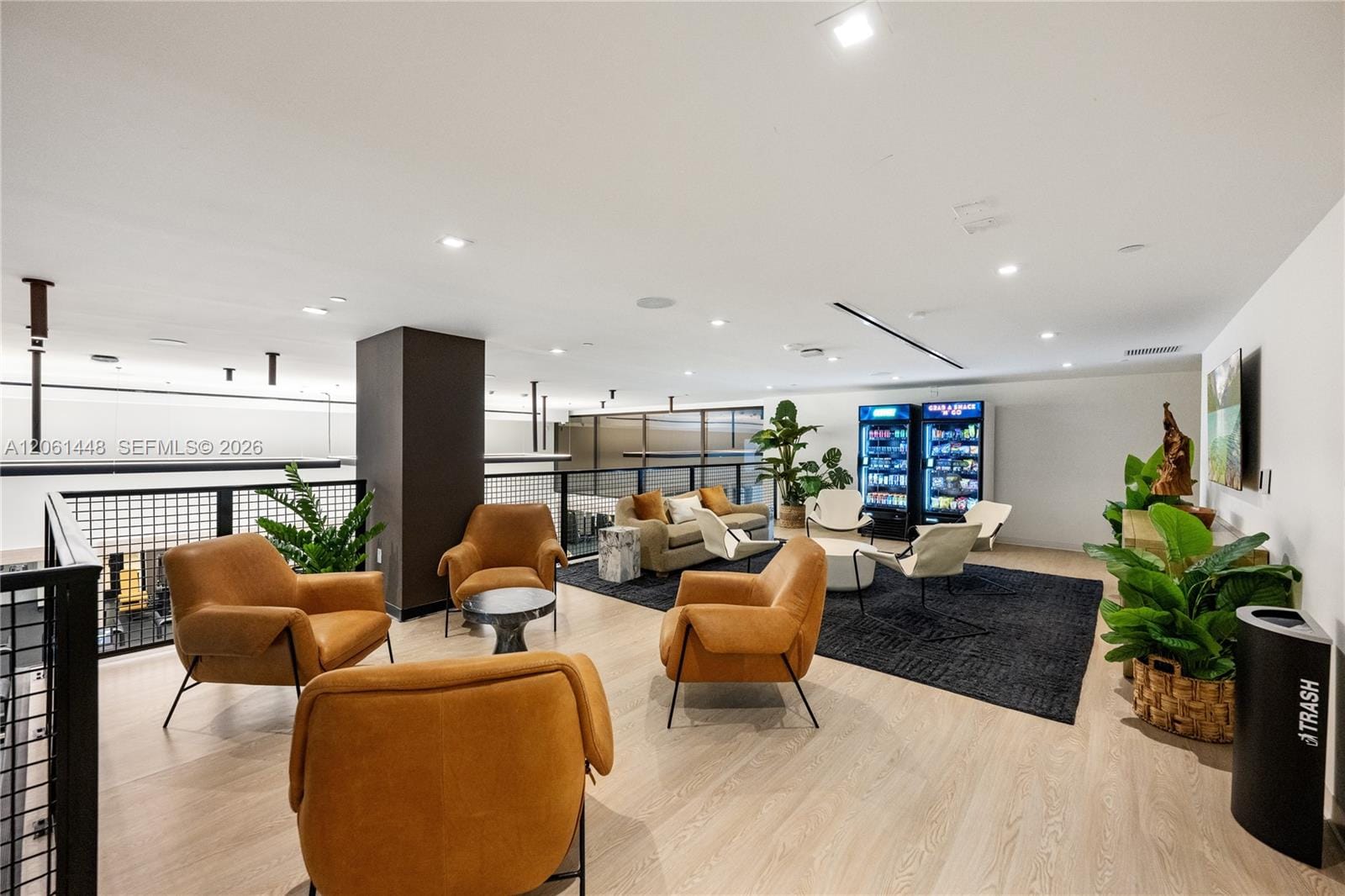 225 N Miami Avenue 1506 — photo 12