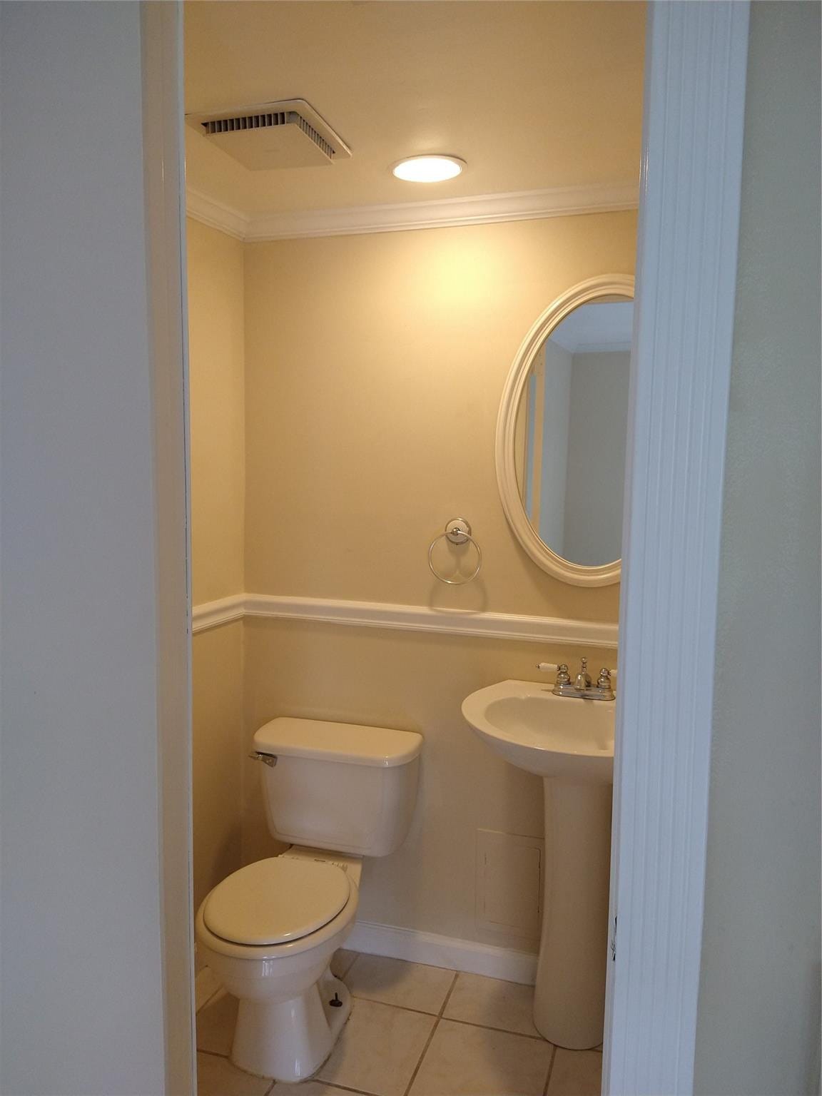 8903 NW 28th Drive 8B — photo 7