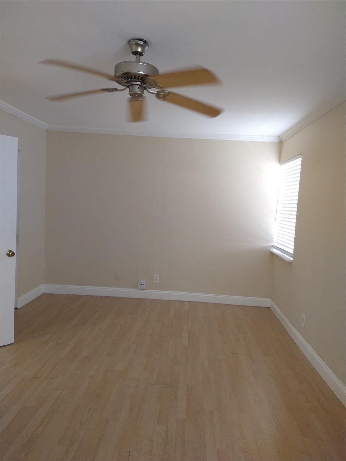 8903 NW 28th Drive 8B — photo 10