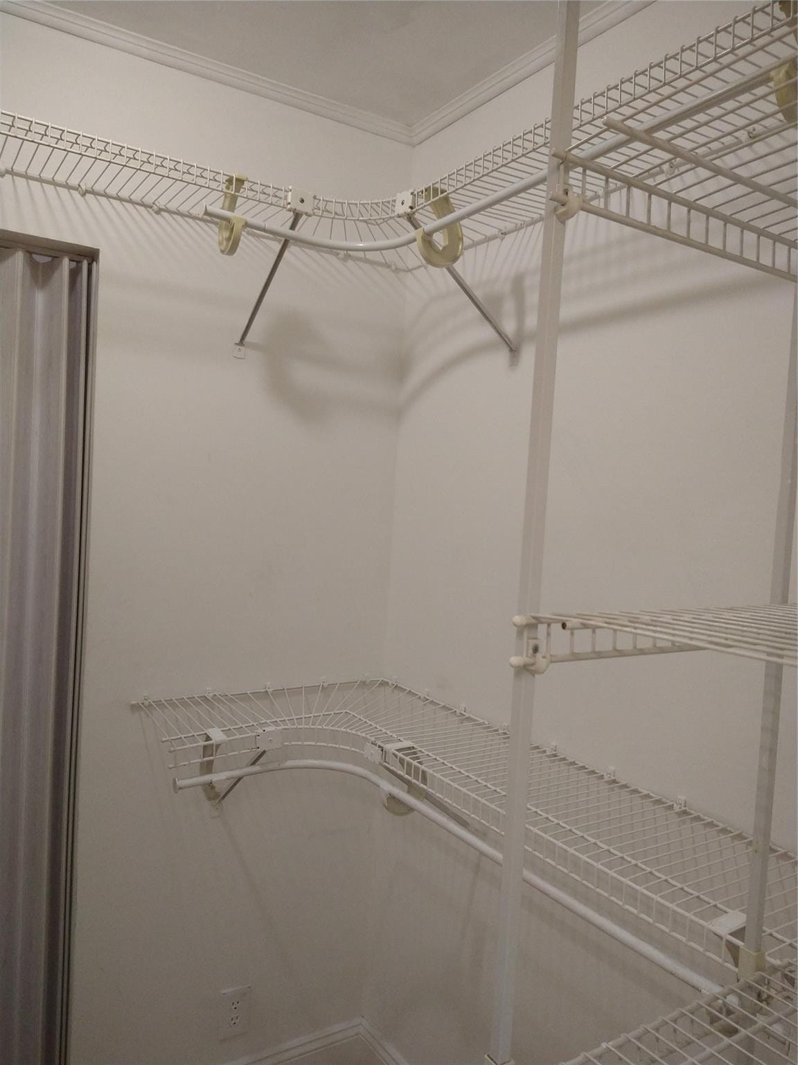 8903 NW 28th Drive 8B — photo 12
