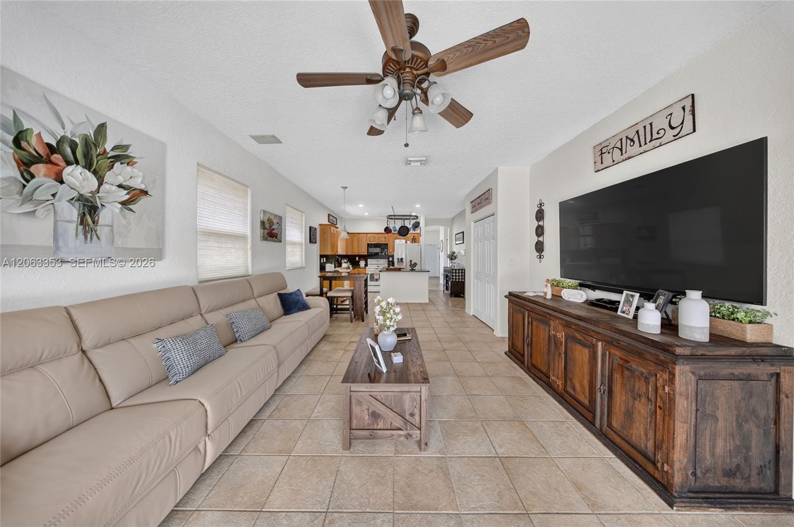 16437 SW 76th Terrace — photo 4