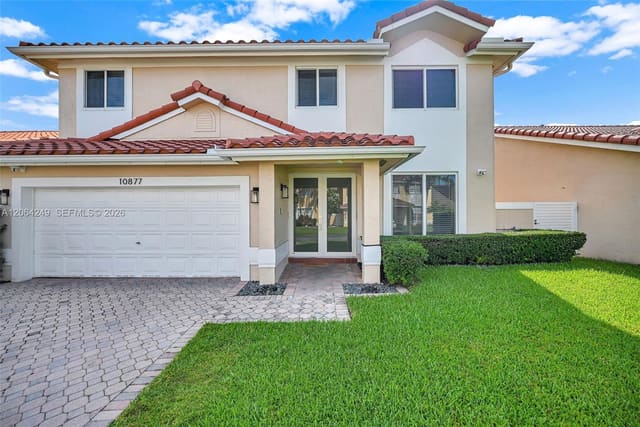10877 SW 152nd Place, Miami, FL 33196