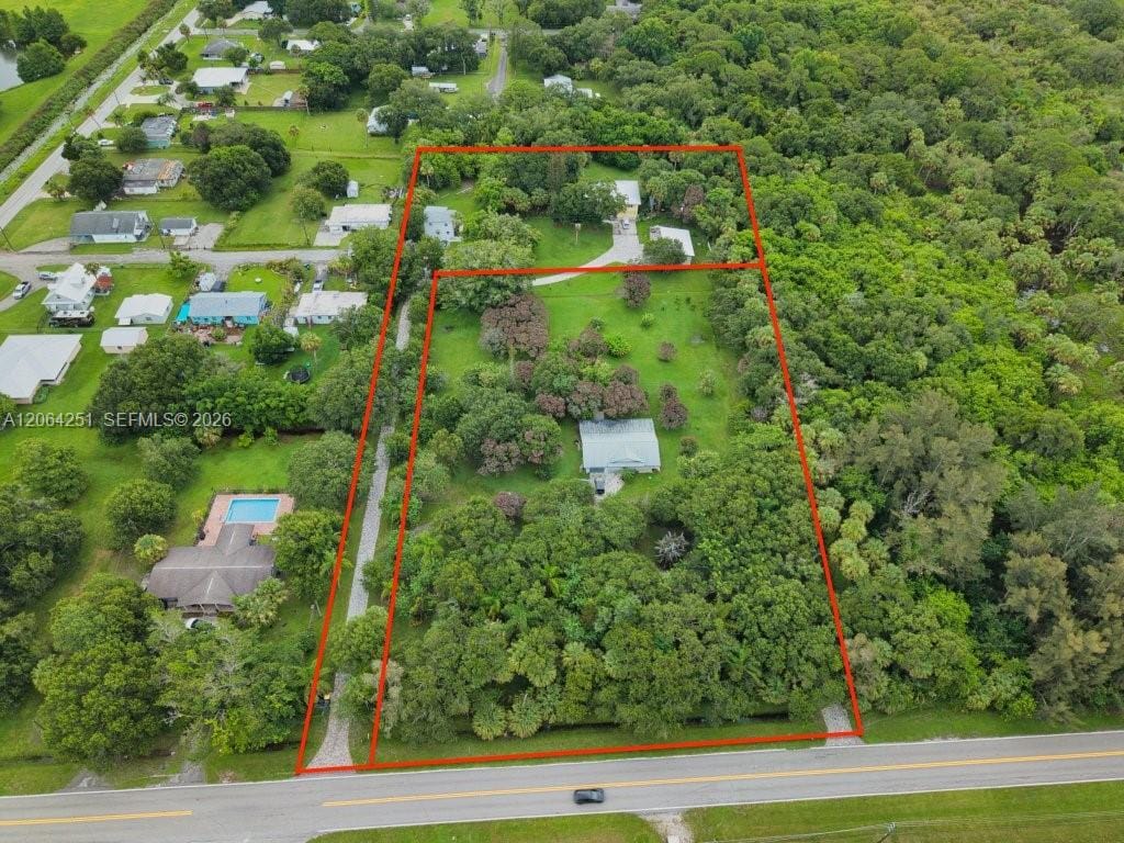 2108 Okeechobee Road — photo 2