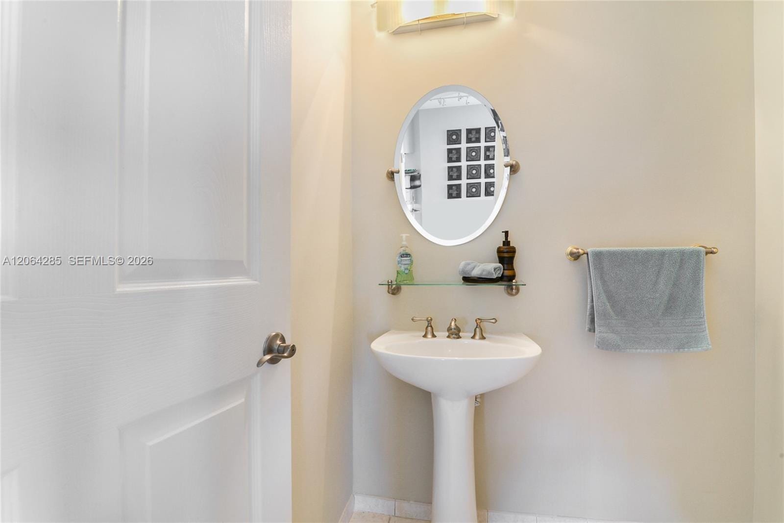 9751 E Bay Harbor Drive 8D — photo 6