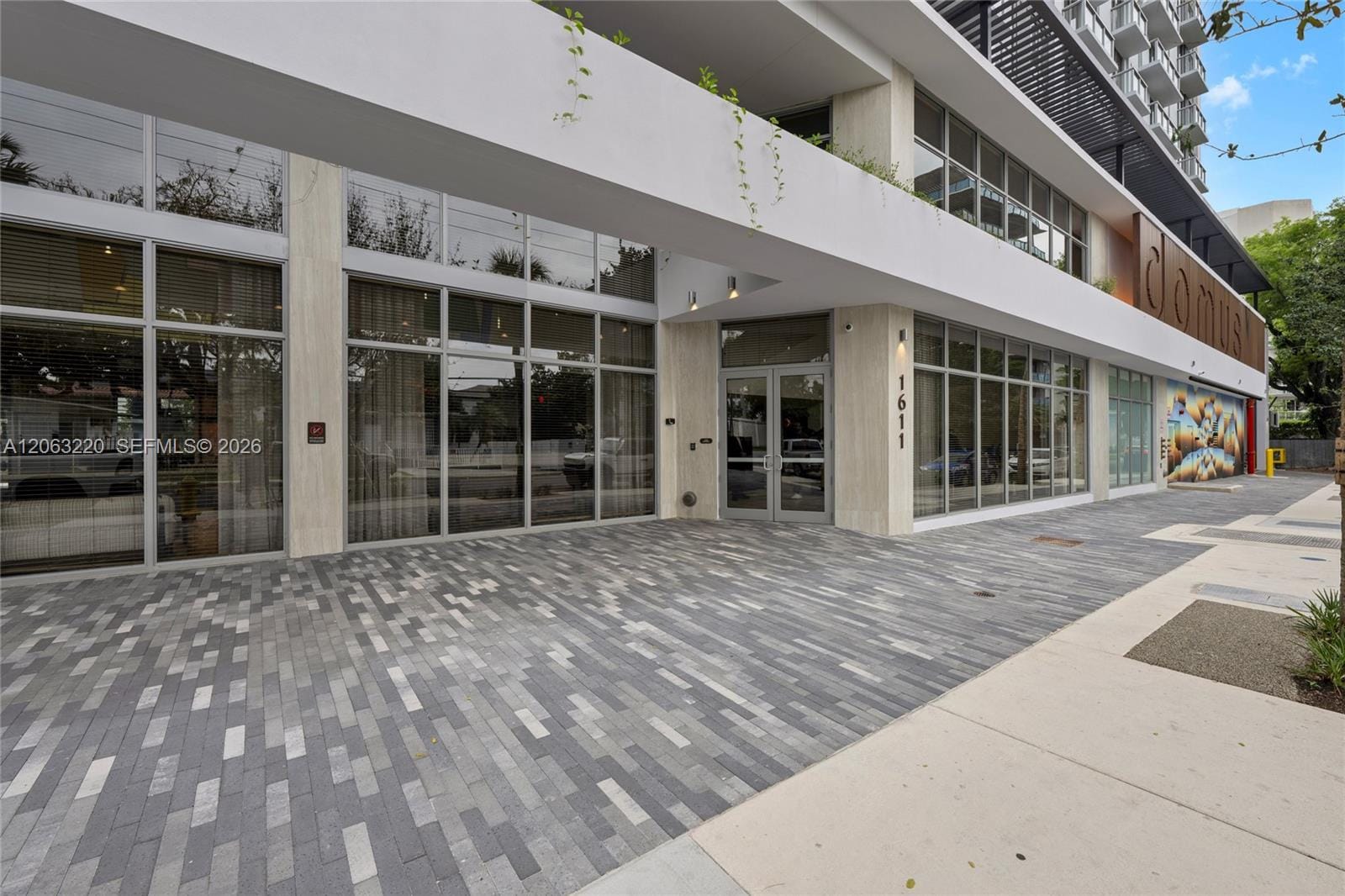 1611 SW 2nd Avenue 414, Miami, FL 33129 photo 24