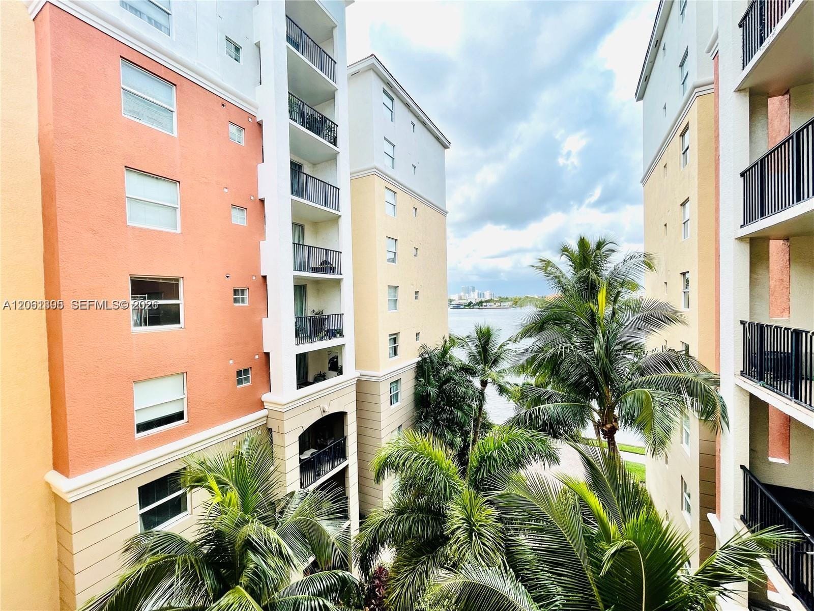 17100 N Bay Road 1309, Sunny Isles Beach, FL 33160 photo 7