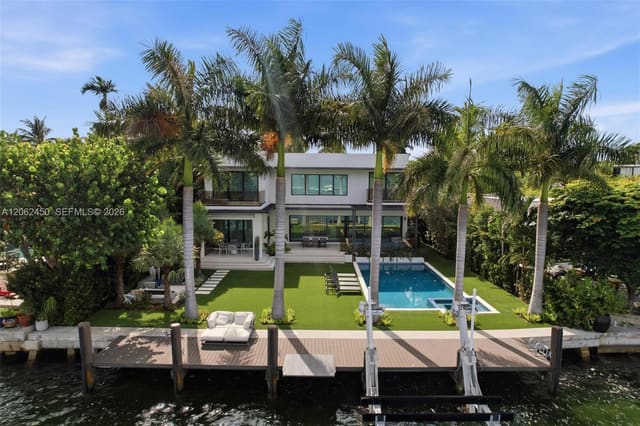 9814 W Broadview Drive, sold in Bay Harbor Island, Bay Harbor Islands, FL