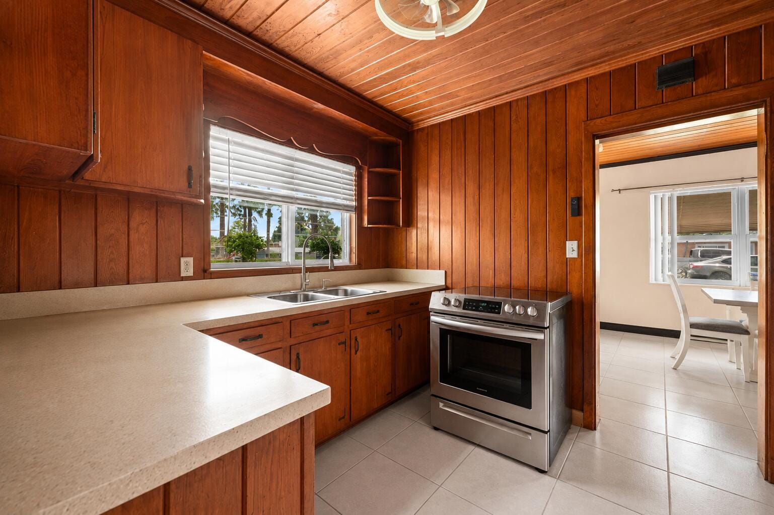 415 FLEMING Avenue — photo 11