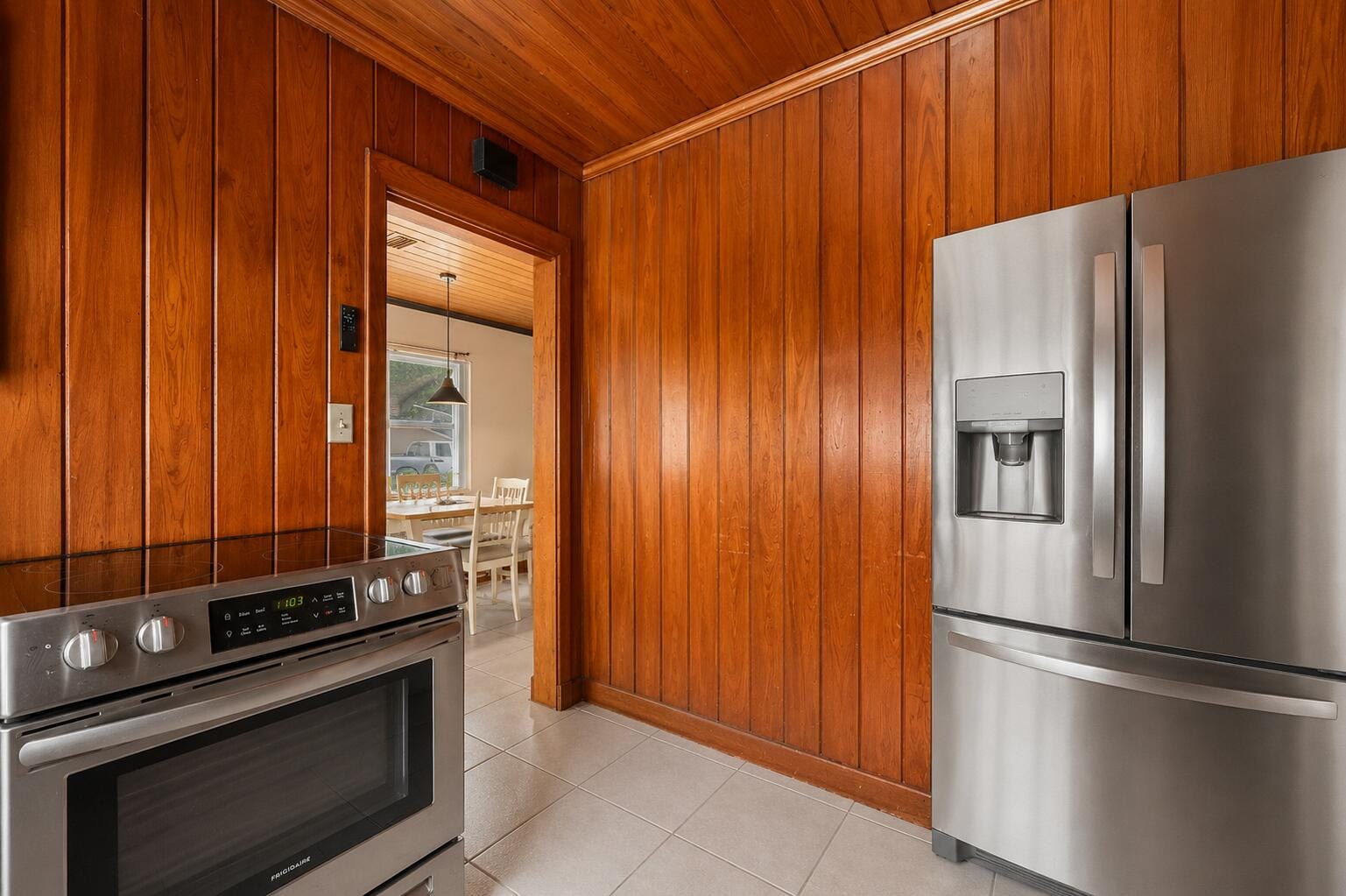 415 FLEMING Avenue — photo 12