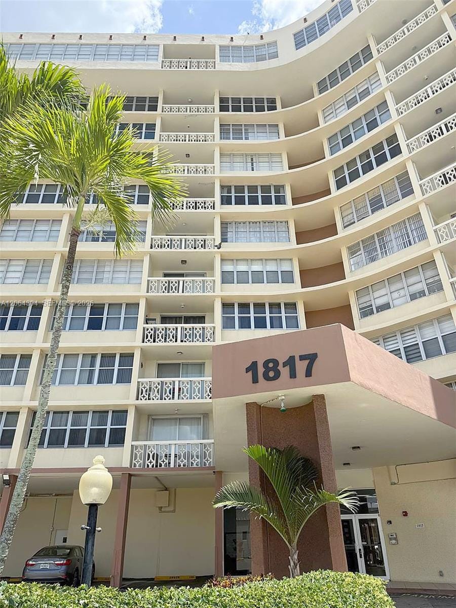 1817 S Ocean Drive 824 — photo 3
