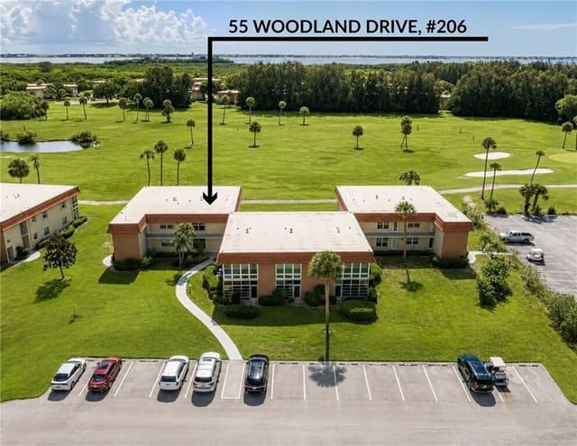 55 WOODLAND Drive 206, sold in Vista Royale Phase Iv Bldgs 83-111, Vero Beach, FL
