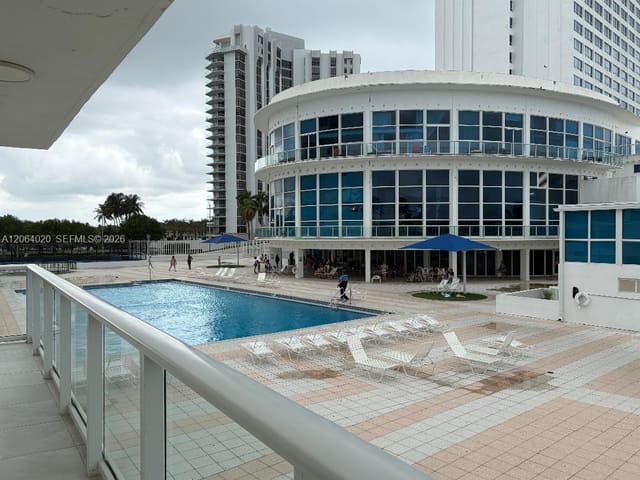 5445 Collins Avenue 1109, Miami Beach, FL 33140