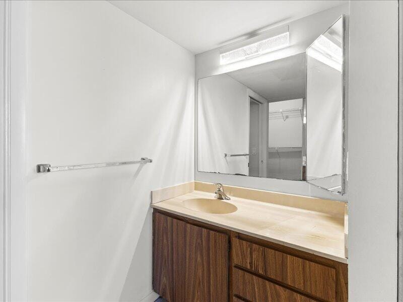 3501 Village Boulevard 406 — photo 8