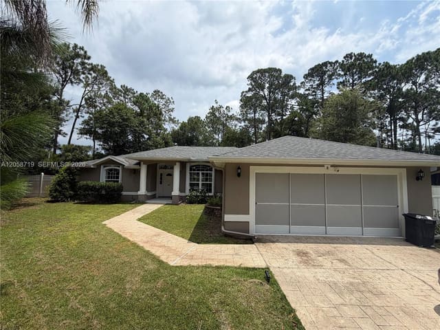 8 Wayler Place, Palm Coast, FL 32164