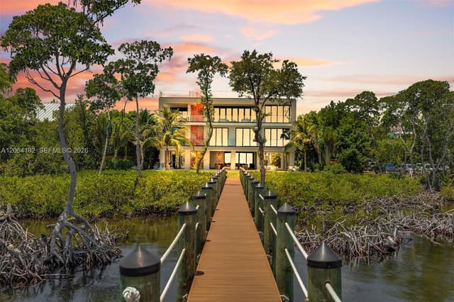 39 Mutiny Place, Key Largo, FL 33037
