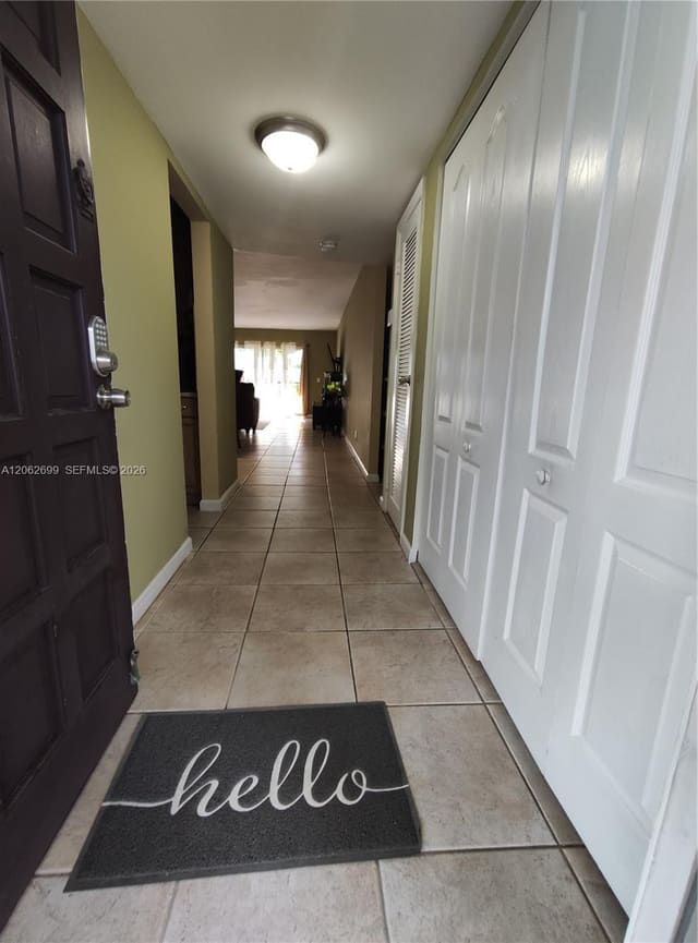 6301 N Fall Circle Drive 410, Lauderhill, FL 33319