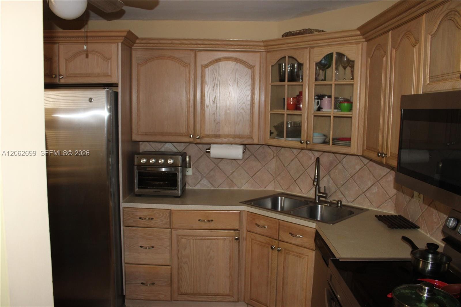 6301 N Fall Circle Drive 410 — photo 3