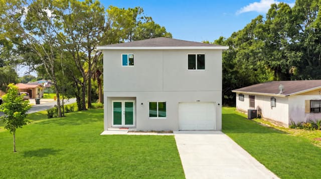 4701 Evergreen Avenue, Fort Pierce, FL 34945
