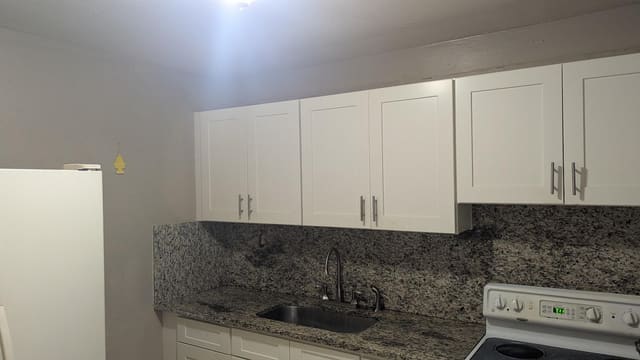 2670 NW 10th Street 7, Pompano Beach, FL 33069