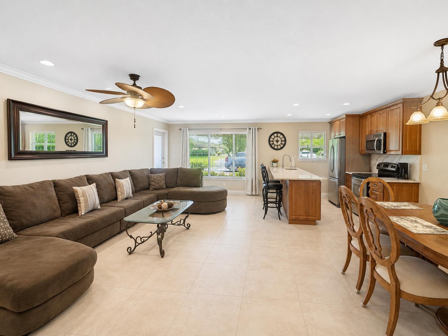 512 High Point Drive C, Delray Beach, FL 33445 photo 2