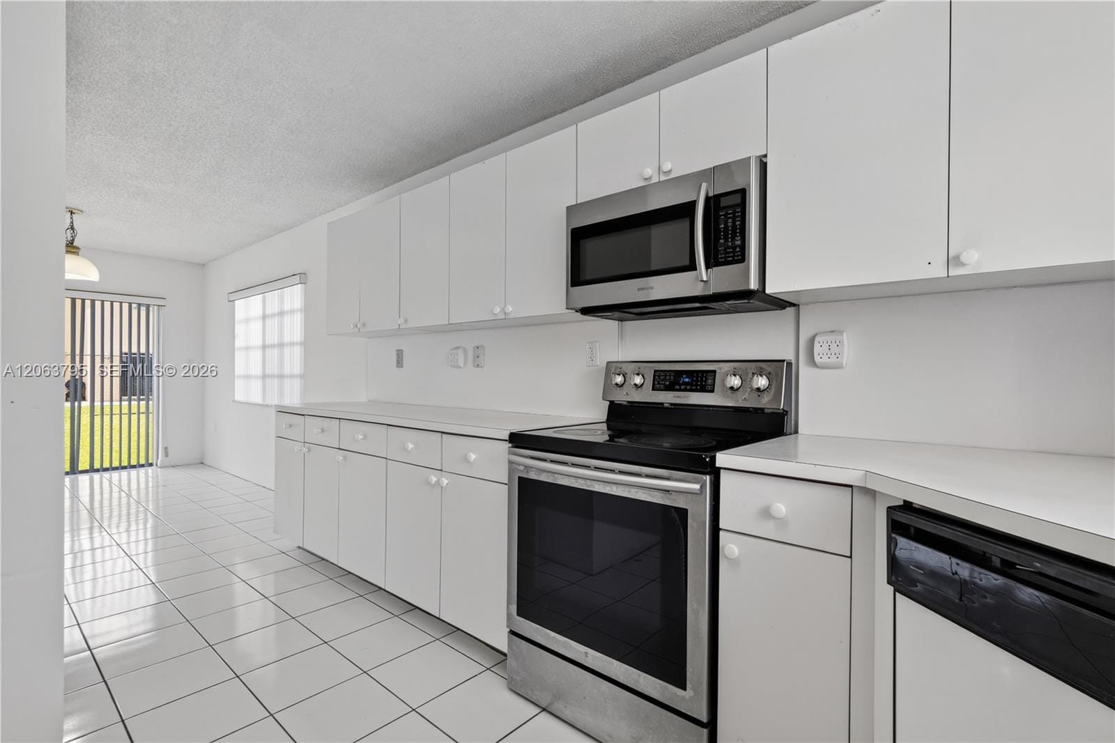 14156 SW 163rd Terrace, Miami, FL 33177 photo 5