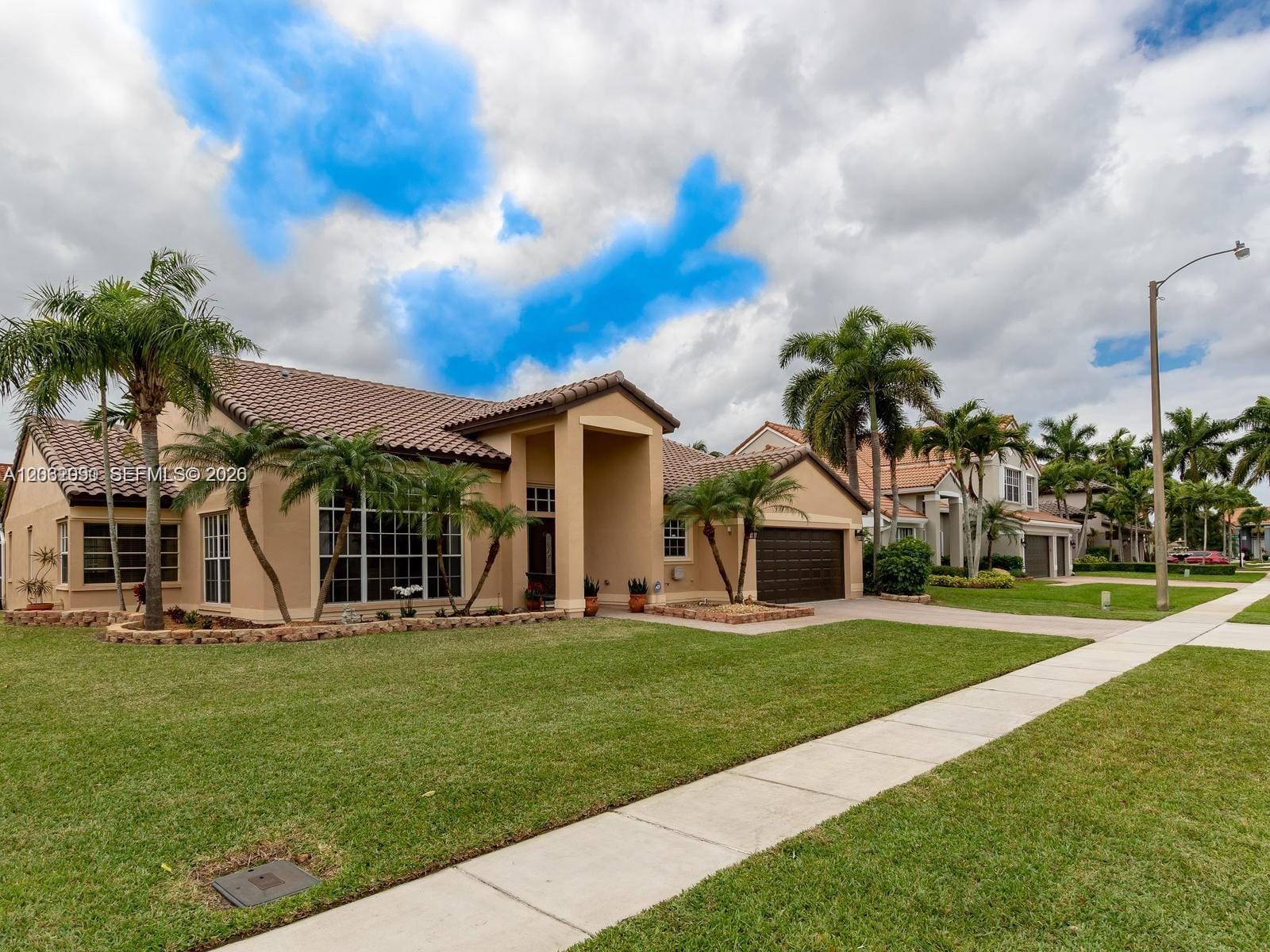 19334 NW 12th Street — photo 2