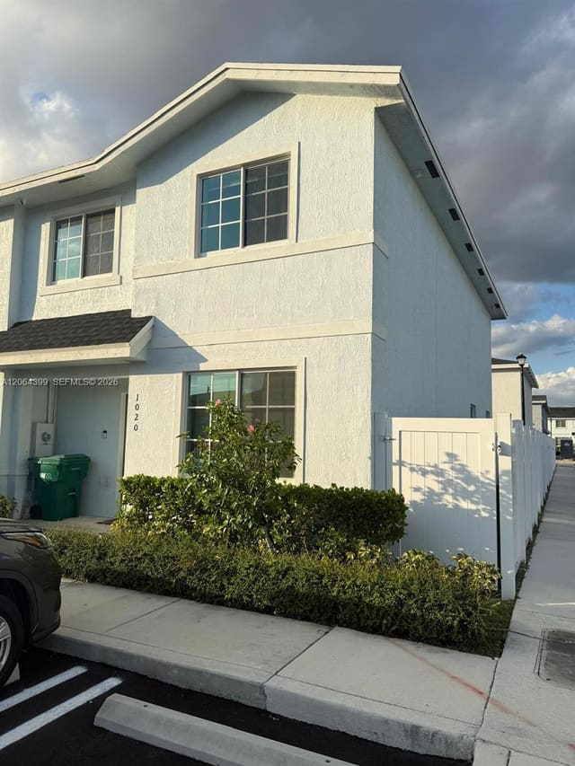 1020 NW 5th Terrace, Florida City, FL 33034