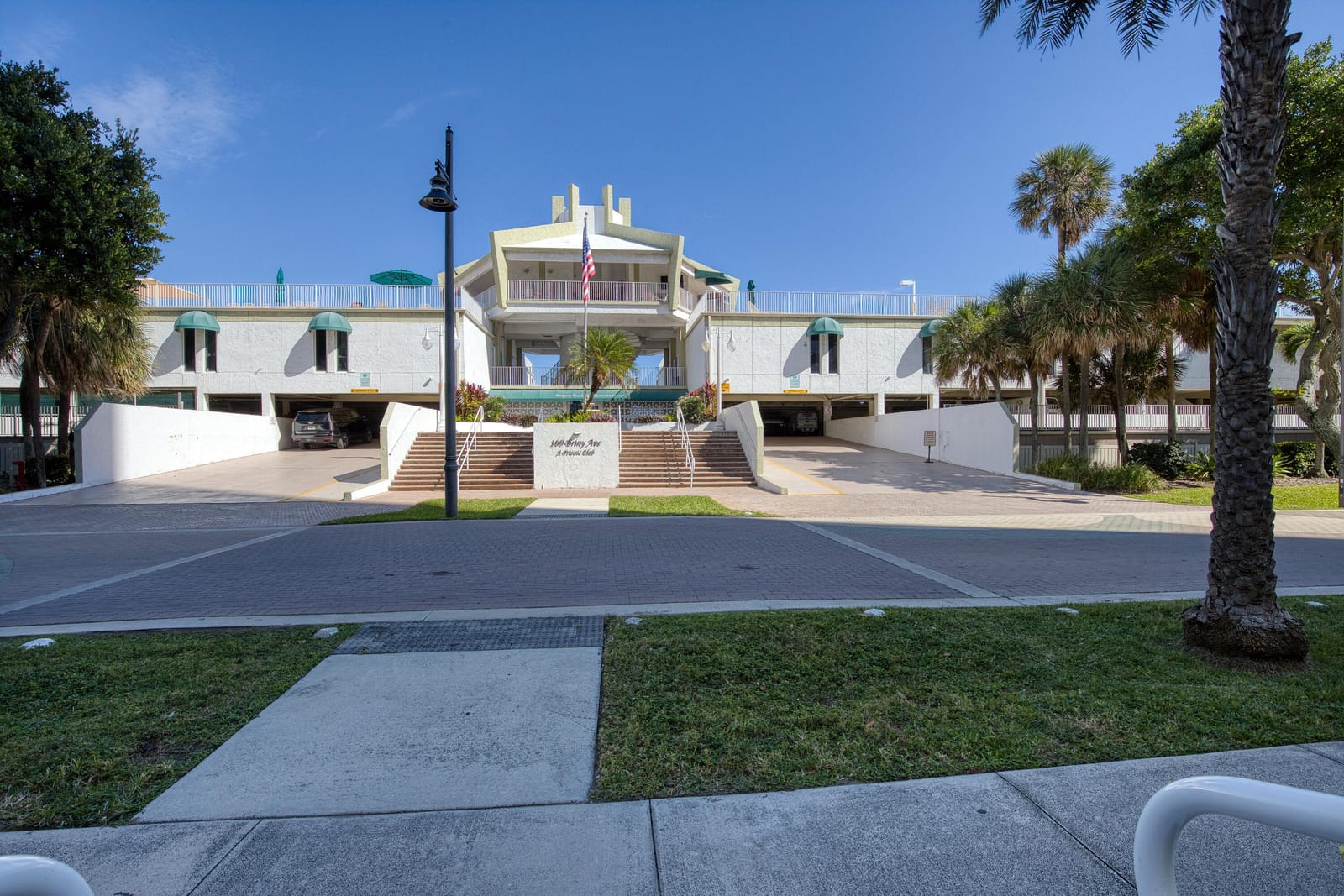 111 BRINY Avenue 16-08, Pompano Beach, FL 33062 photo 23