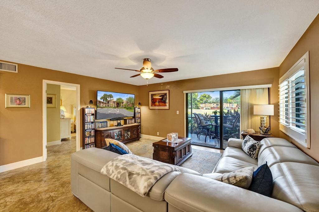 2210 SW 92ND Terrace 2702, Davie, FL 33324 photo 16