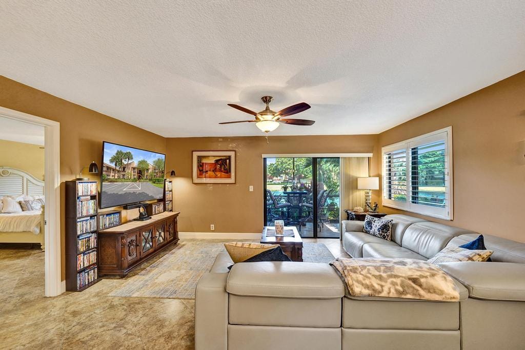 2210 SW 92ND Terrace 2702, Davie, FL 33324 photo 17