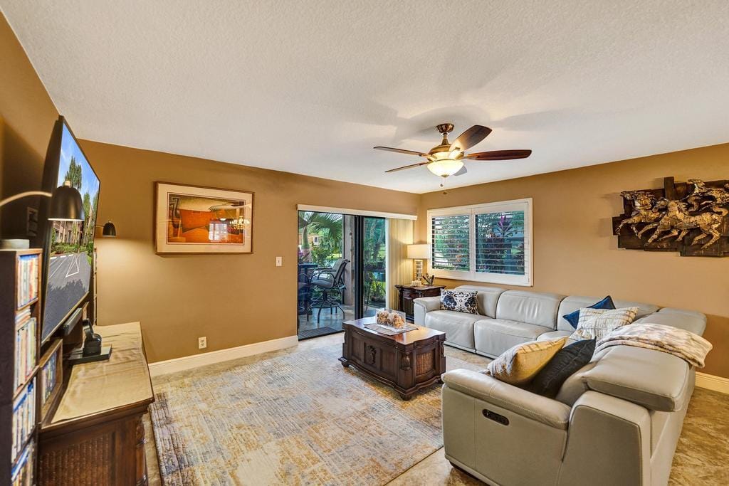 2210 SW 92ND Terrace 2702, Davie, FL 33324 photo 18
