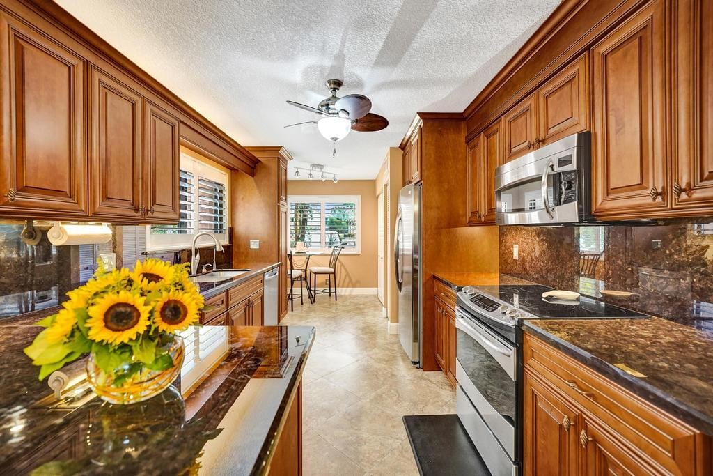 2210 SW 92ND Terrace 2702, Davie, FL 33324 photo 26