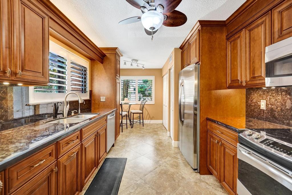 2210 SW 92ND Terrace 2702, Davie, FL 33324 photo 28
