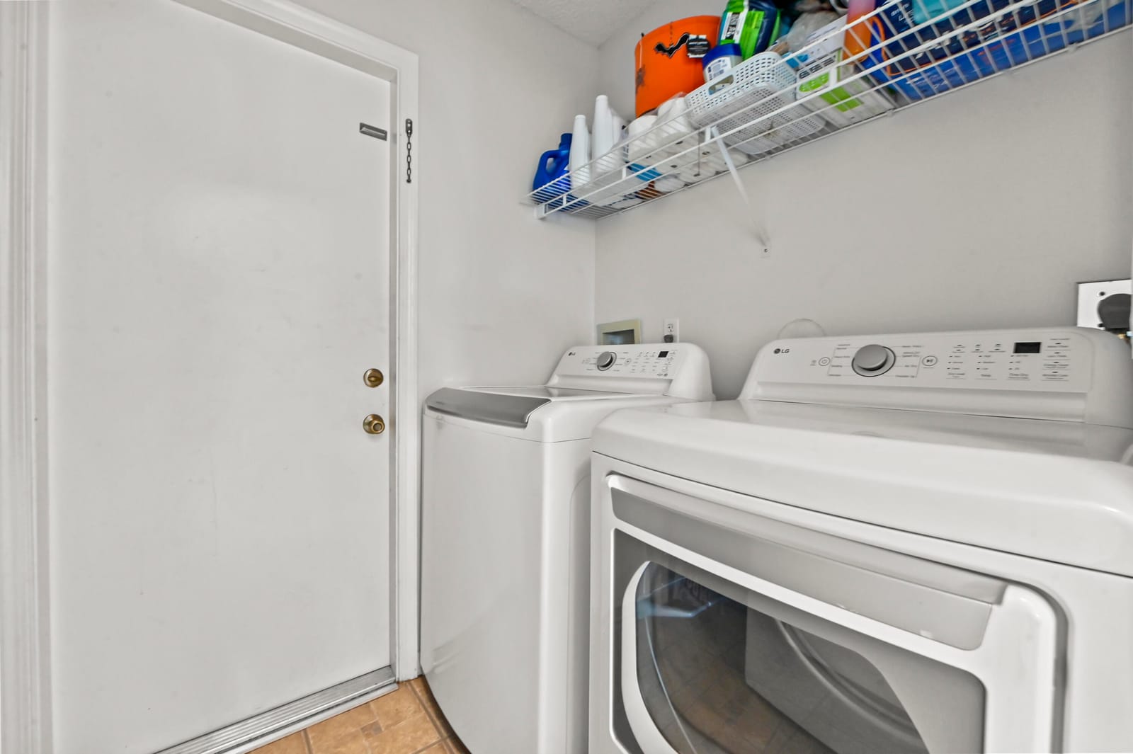7581 BRISTOL BAY Lane — photo 12