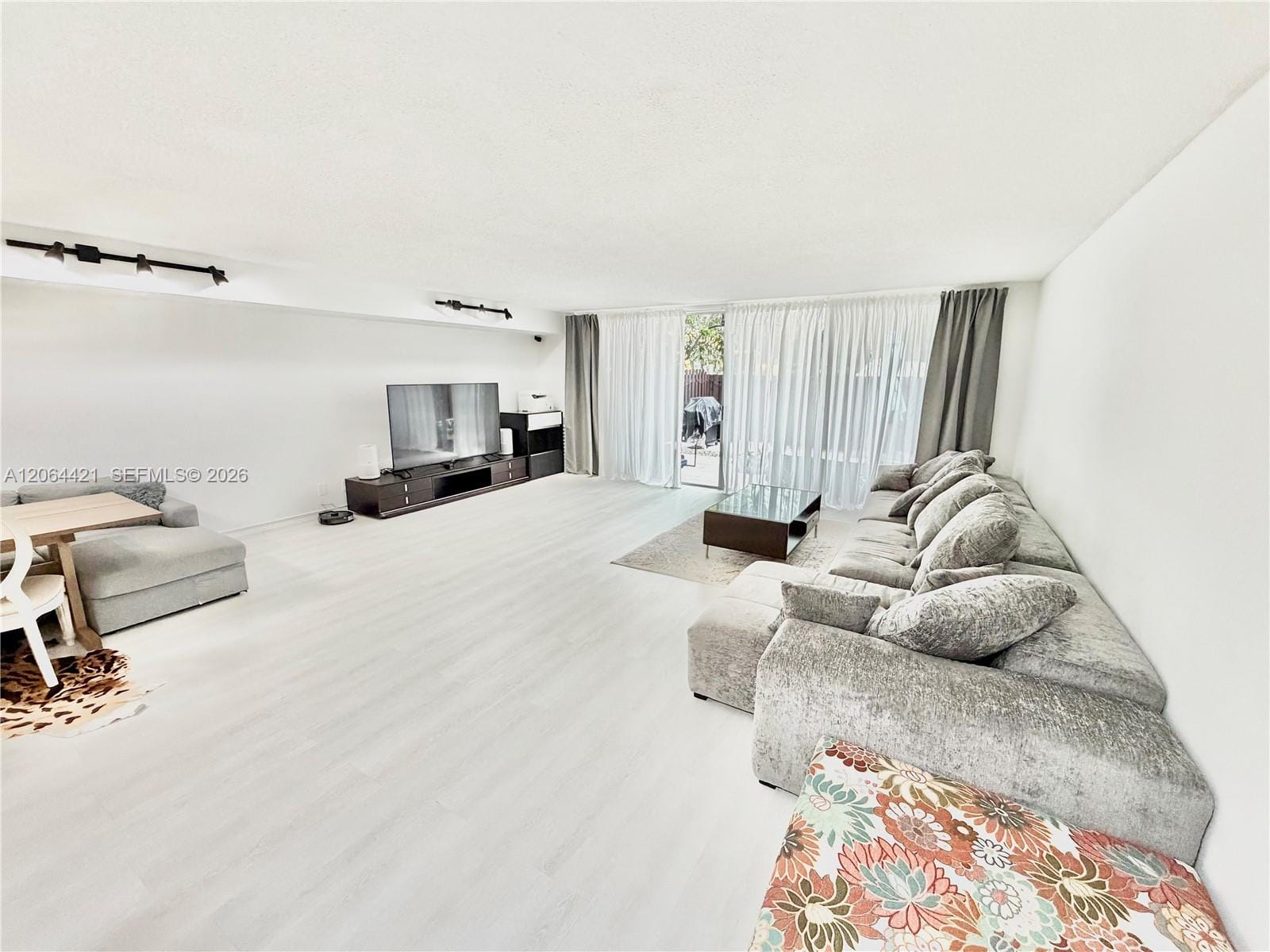 2203 NE 7th Street 14 — photo 12
