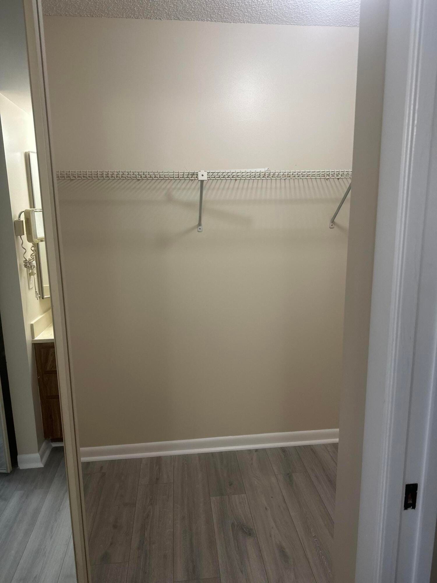 3507 VILLAGE Boulevard 302 — photo 9
