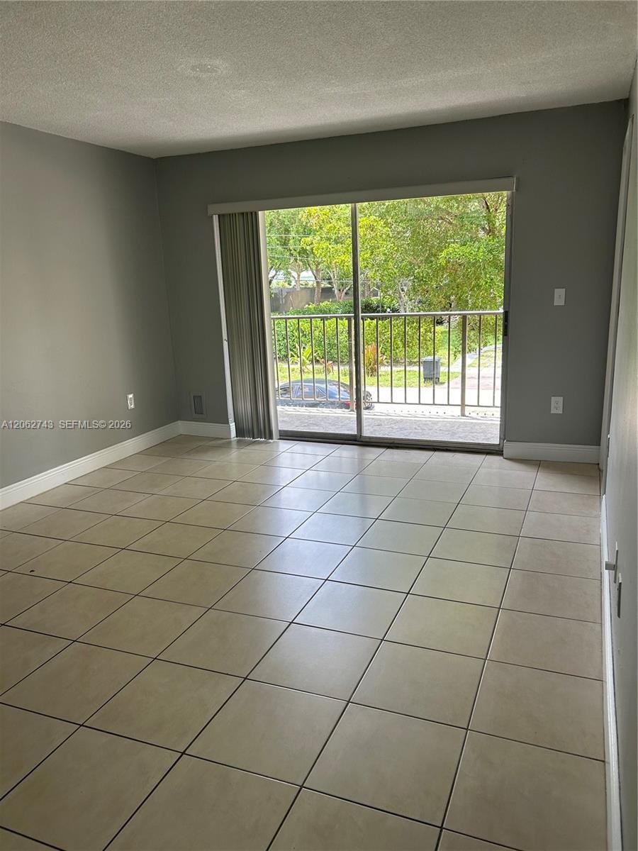 1225 NE 124th Street 27A — photo 10