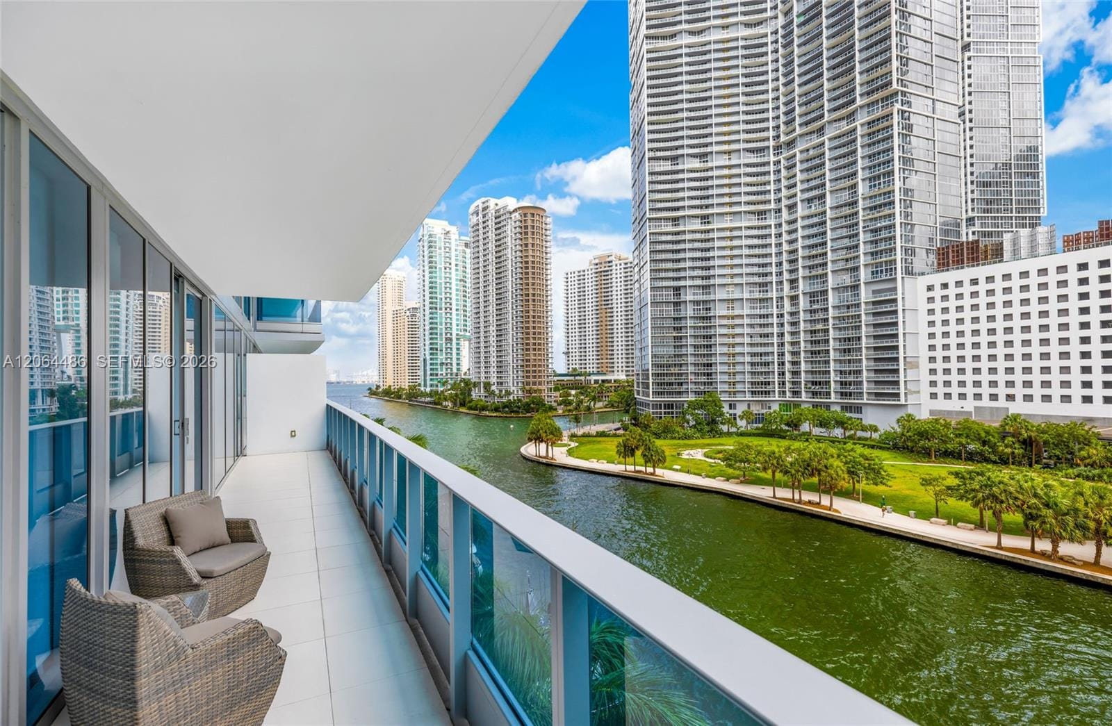 200 Biscayne Boulevard Way 504, Miami, FL 33131 photo 24