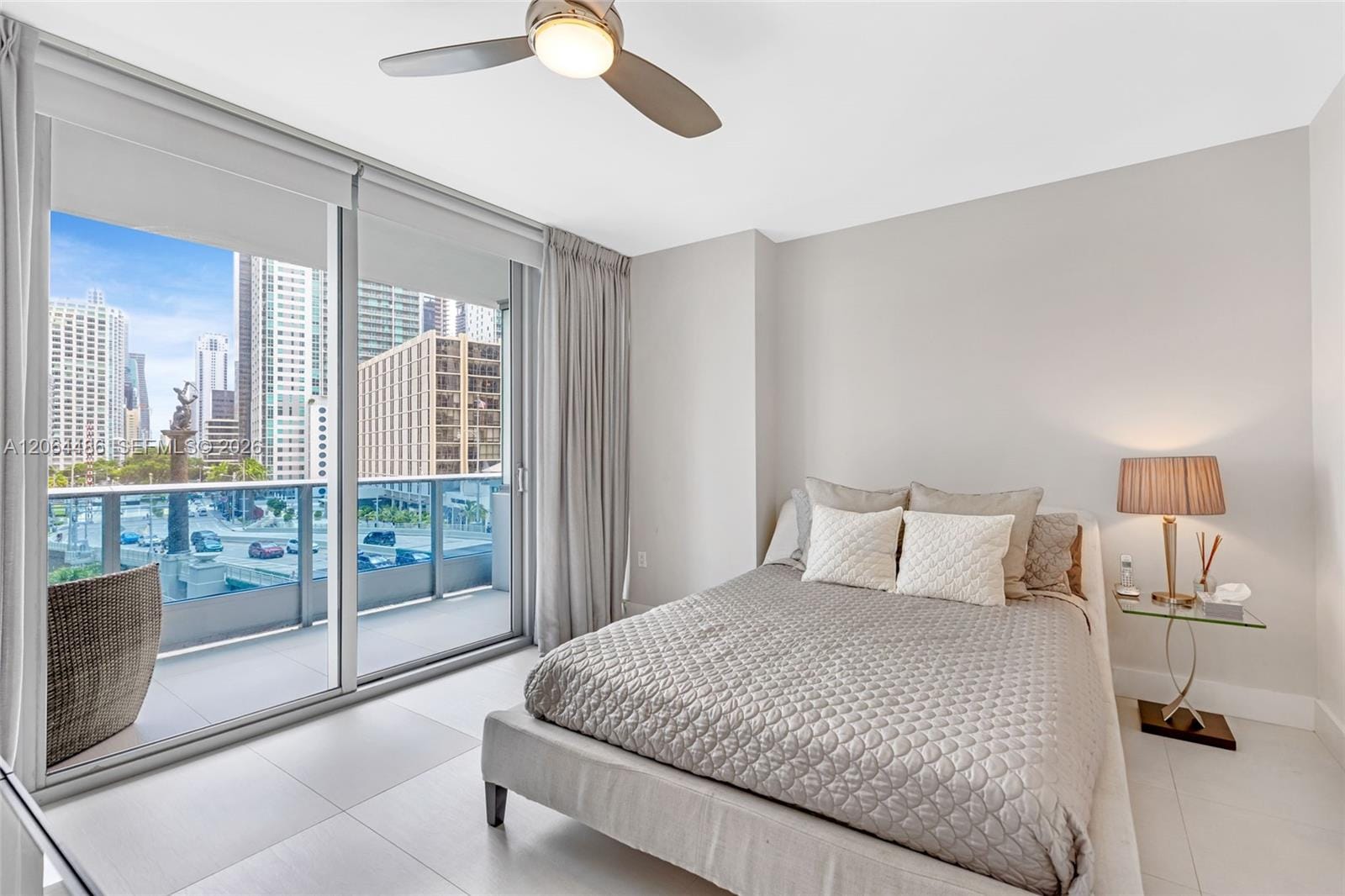 200 Biscayne Boulevard Way 504, Miami, FL 33131 photo 9