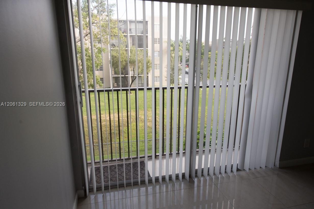 8550 N Sherman Circle 303, Miramar, FL 33025 photo 6
