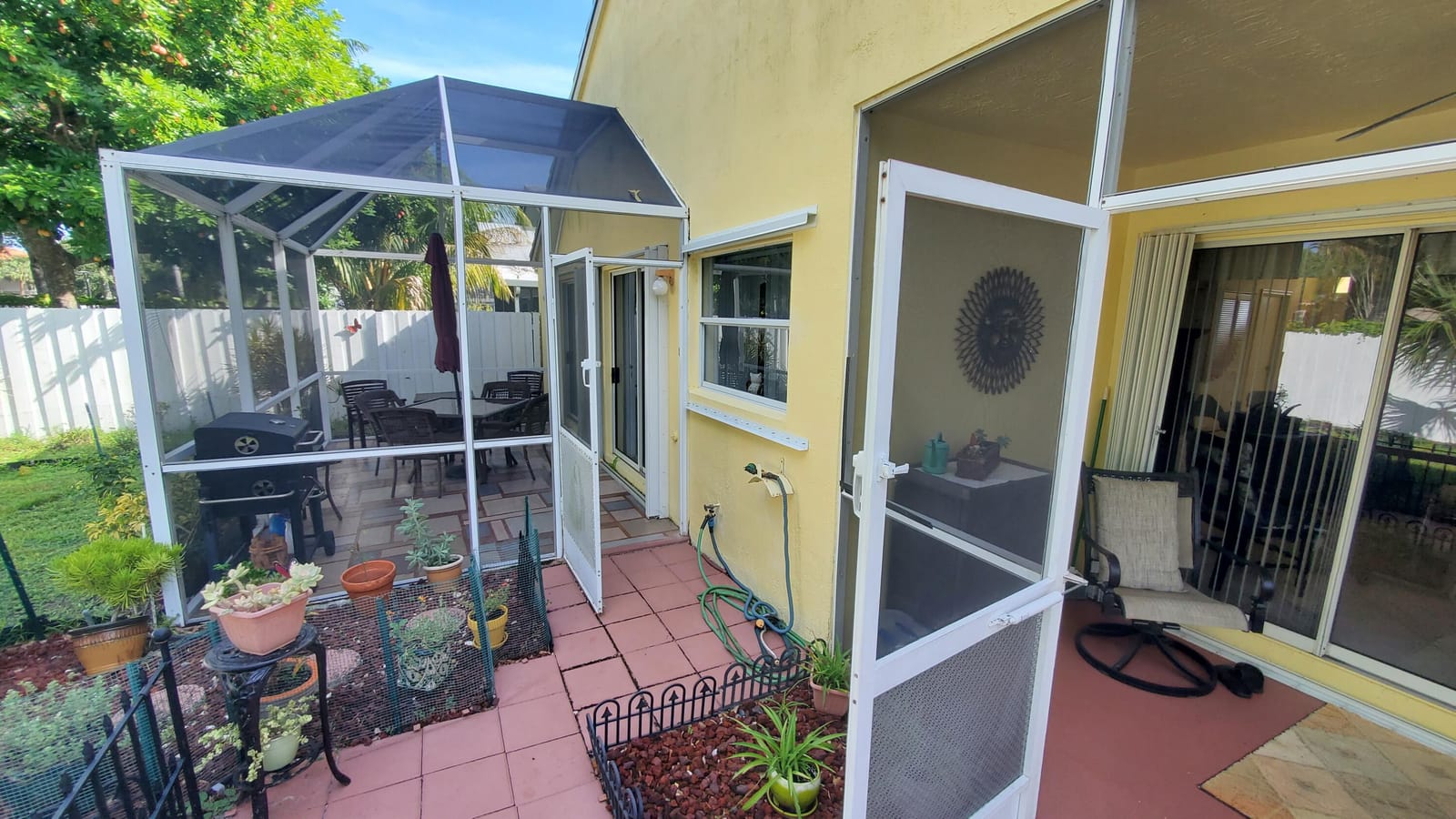 5403 NW 55th Terrace — photo 11