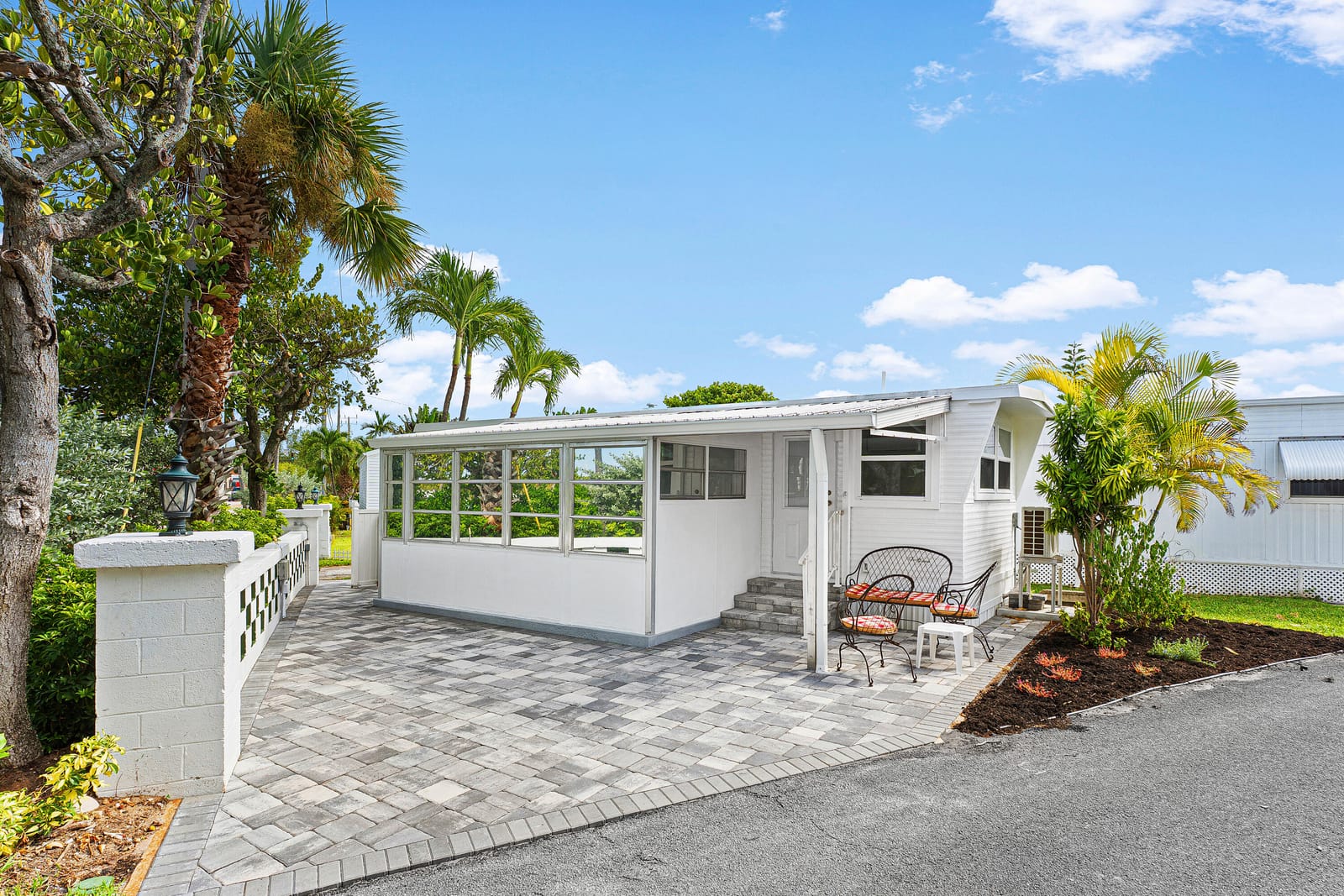 21 Bamboo Drive CD, Briny Breezes, FL 33435 photo 1