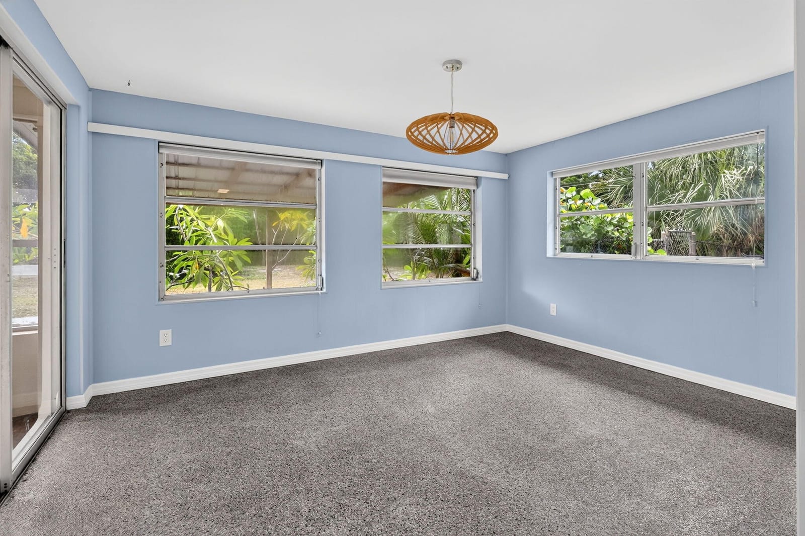 820 SE 13th Street — photo 11