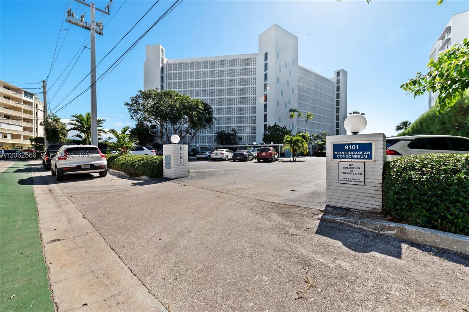9101 E Bay Harbor Drive 204 — photo 2